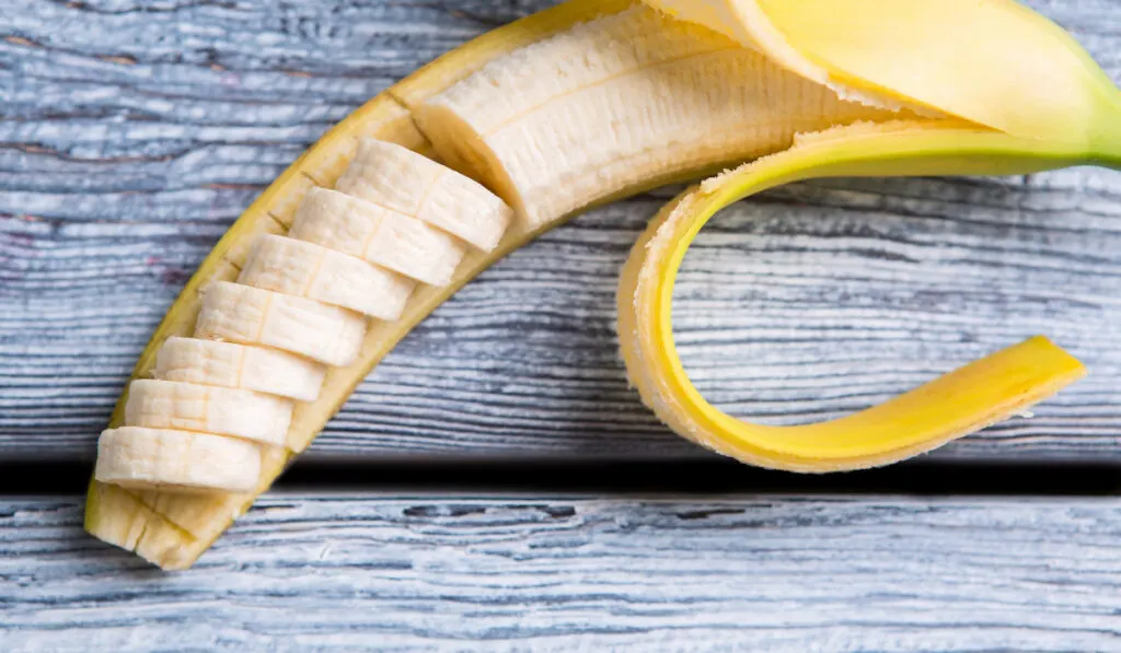 banana sliced on peel 