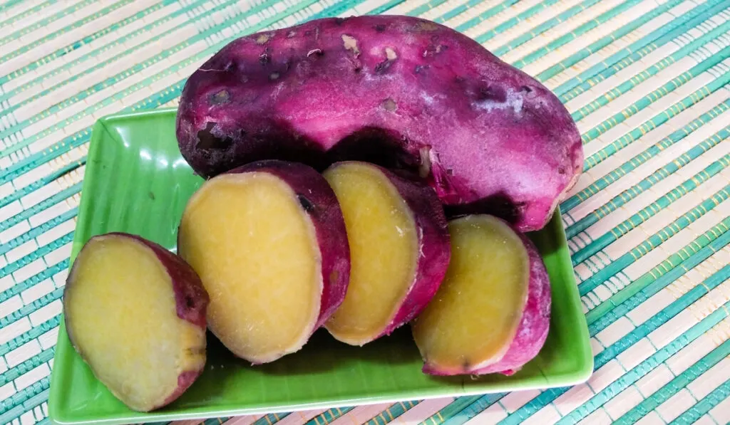 boiled and sliced sweet potatoes